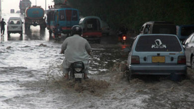 Photo of معمولی سی بارش نے مرتضیٰ وہاب کے دعووں کی قلعی کھول دی