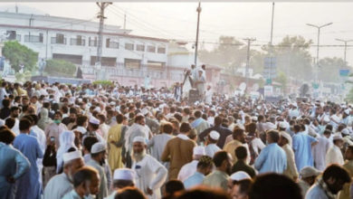 Photo of خیبرپختونخوا حکومت اور اساتذہ کے درمیان مذاکرات کامیاب ، اساتذہ کا  دھرنا ختم