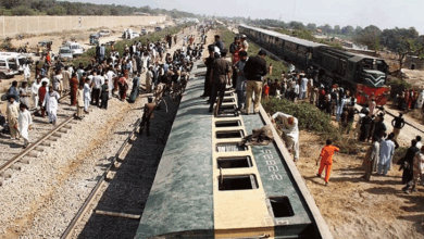 Photo of حیدرآباد: شالیمار ایکسپریس کی بوگیاں پٹری سے اُترگئی،متعدد مسافر زخمی